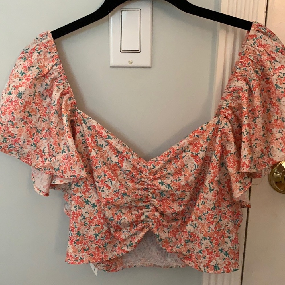Zara floral flowy sleeve crop top NEW WITH TAG